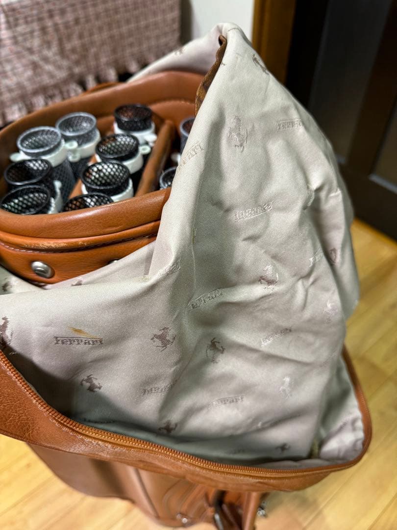 Ferrari FFフェラーリFF ゴルフバッグ キャディバッグ