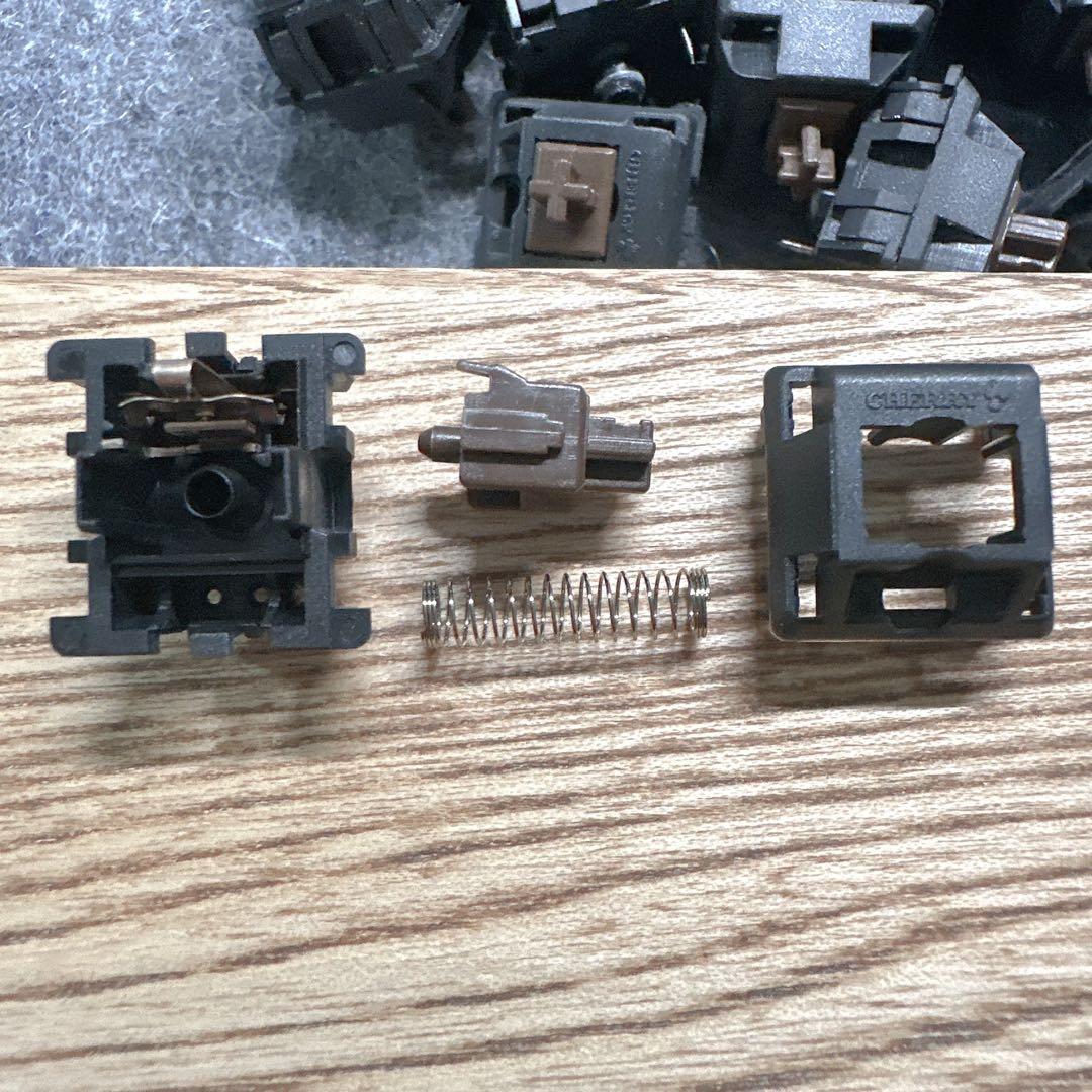 Cherry MX Mid-Vintage Browns 3Pin 105個+1