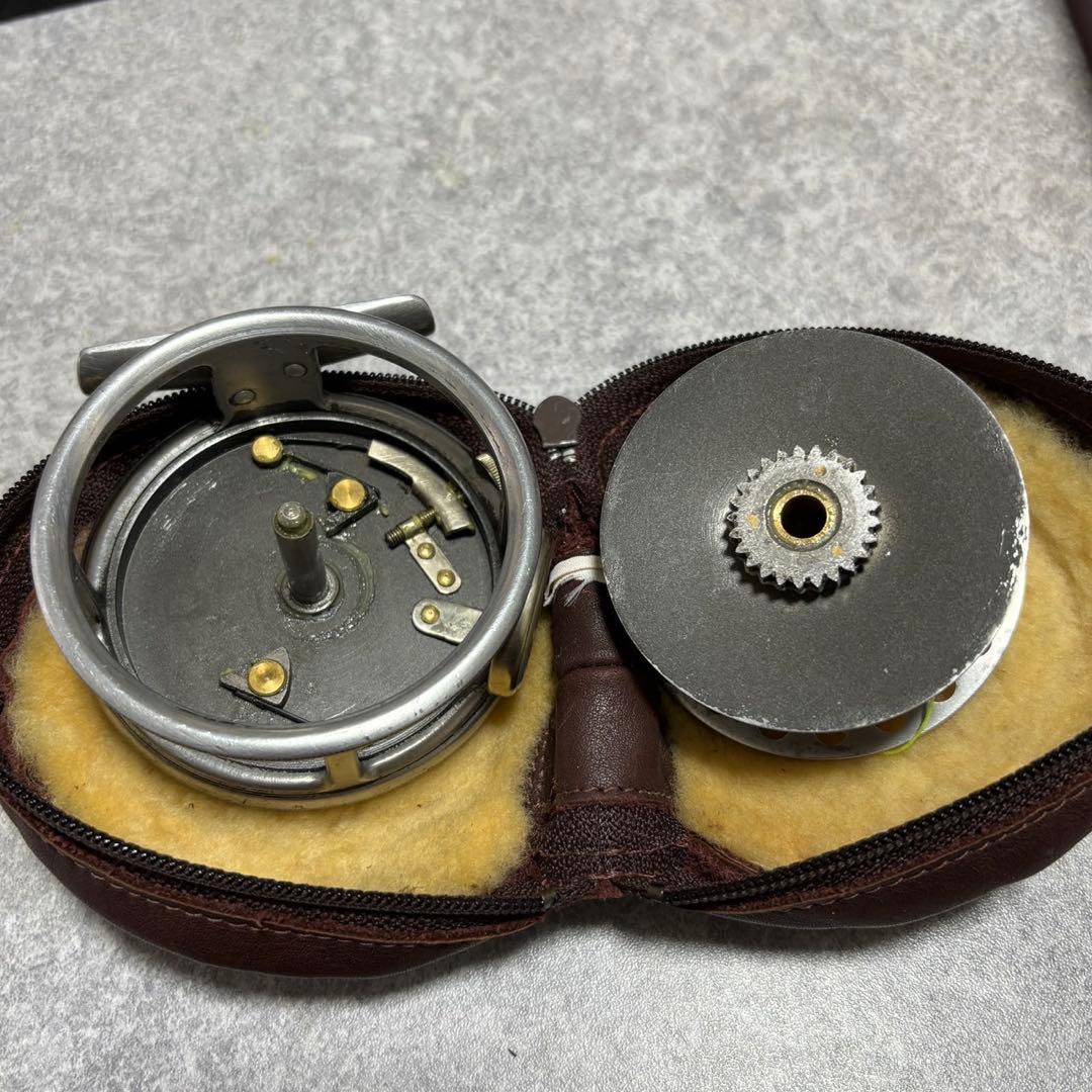 希少 Hardy Bros. The St. e 3 フライリール