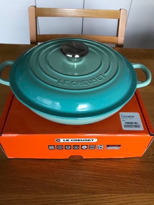 ルクルーゼ ビュッフェキャセロール