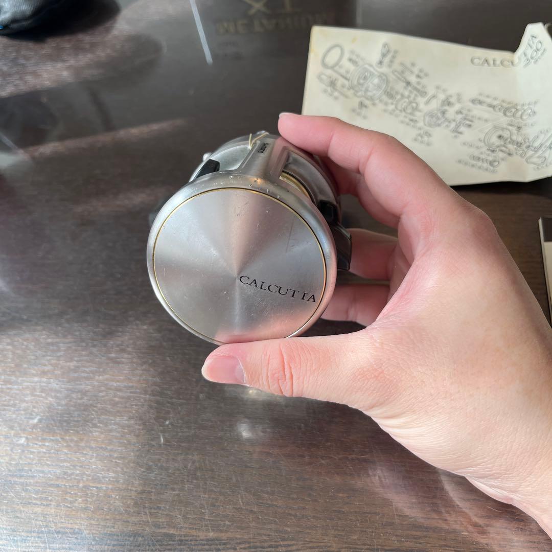 【箱付・説明書／美品】シマノ カルカッタ200 SVS A-RB シルバー