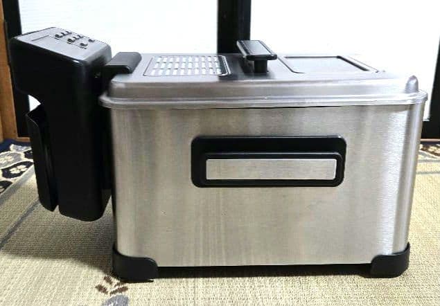揚げ物　機械　卓上フライヤー 　ステンレススチール製 温度調節機能付き⭐注意⭐