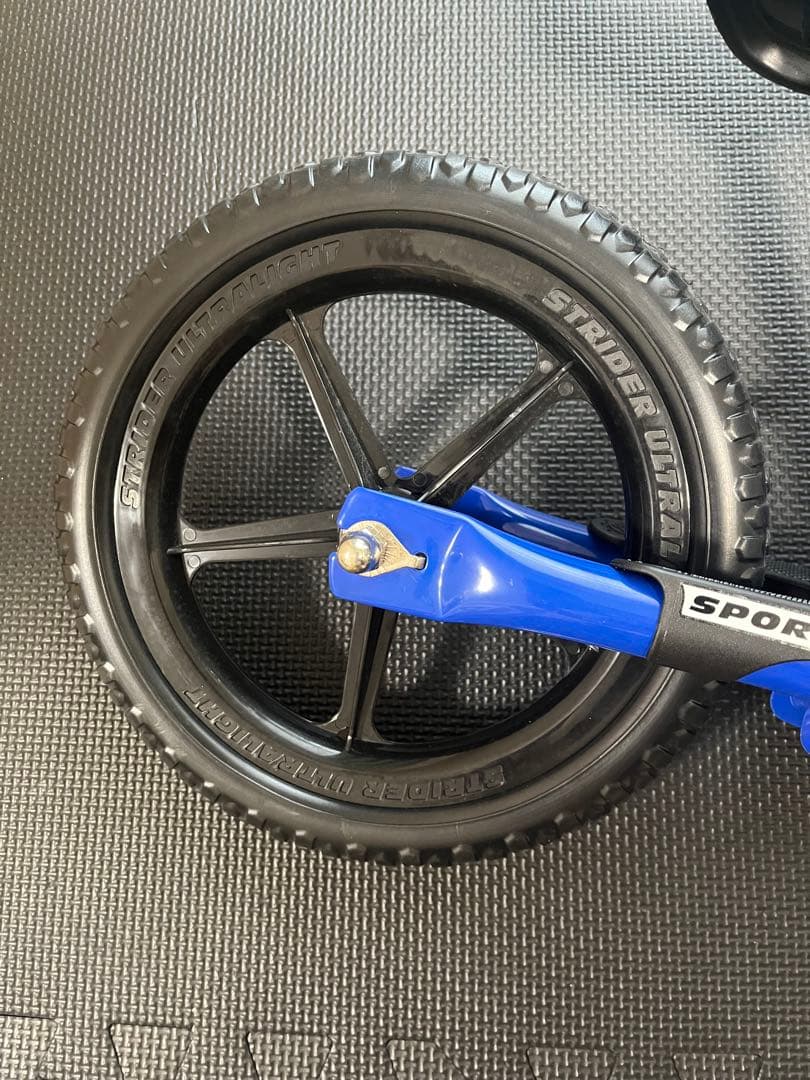 【美品】STRIDER ストライダー スポーツ ブルー 12インチ