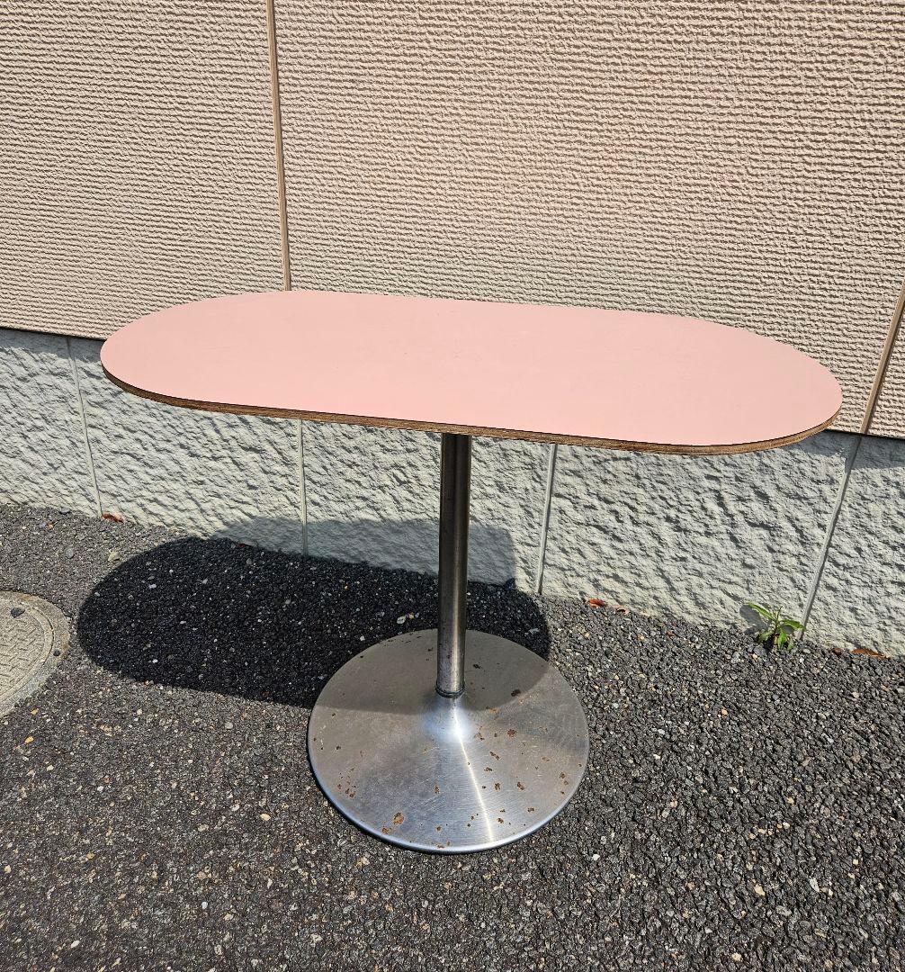 ジャパンヴィンテージ オーバル型 鉄脚の丸テーブル カフェ 喫茶店 店舗什器