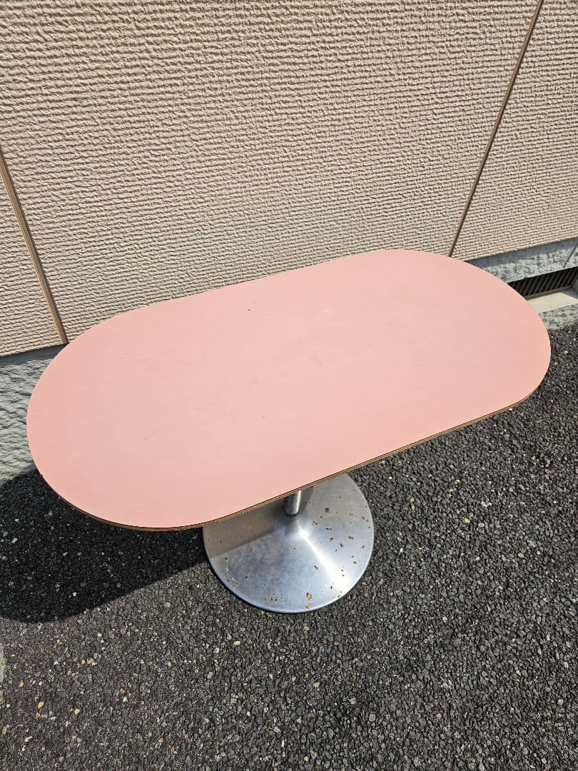 ジャパンヴィンテージ オーバル型 鉄脚の丸テーブル カフェ 喫茶店 店舗什器