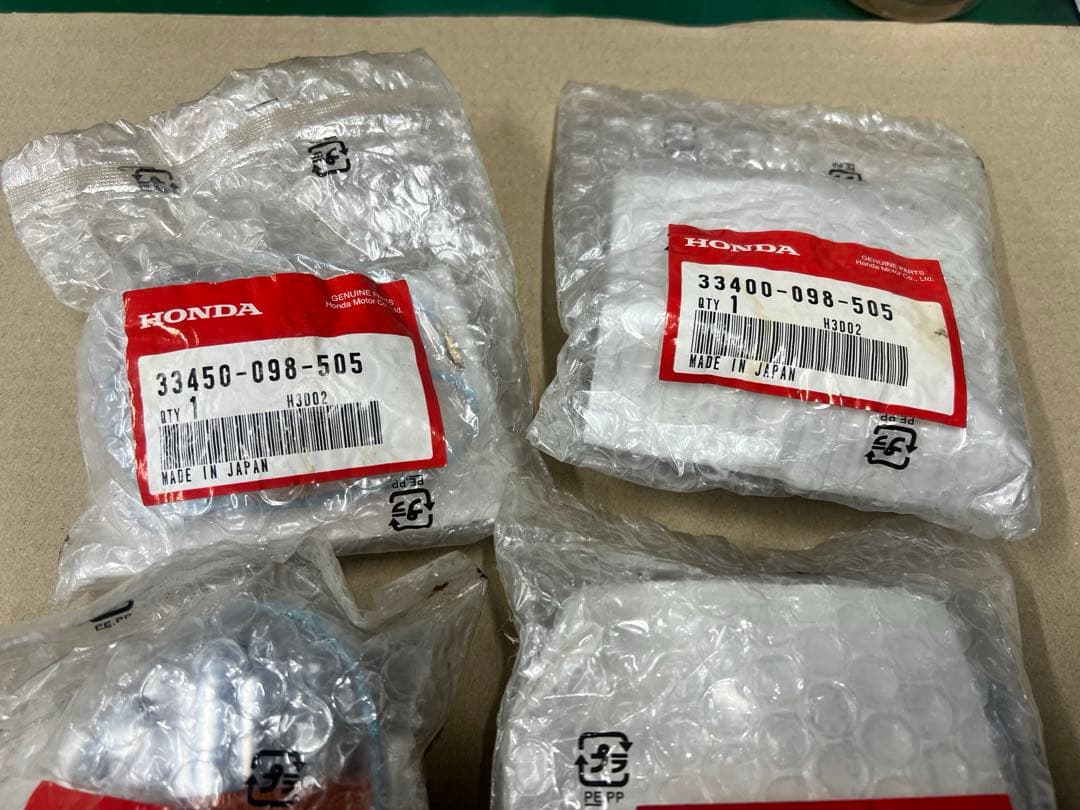 4Lモンキー　　純正ウィンカー　新品未使用品　4個セット(1台分)