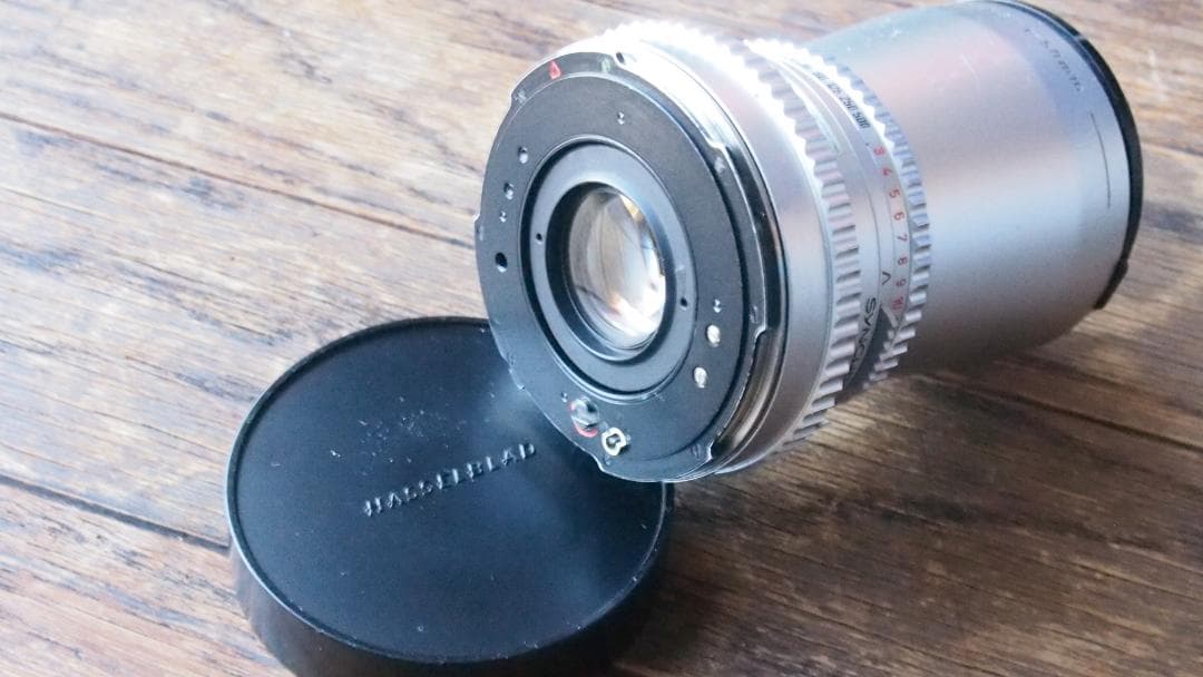 Carl Zeiss Distagon T* 50mm f/4 レンズ