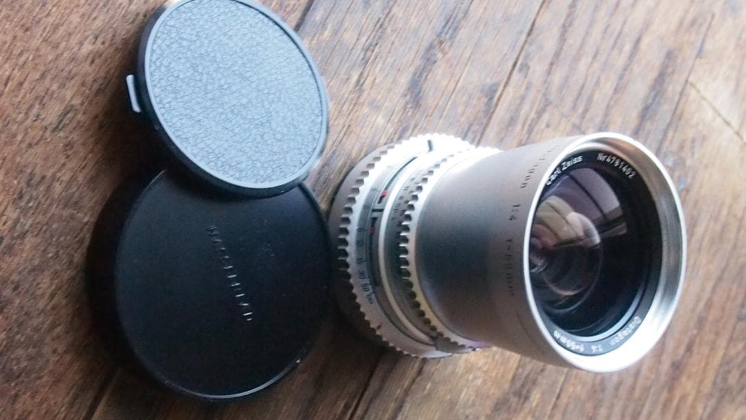 Carl Zeiss Distagon T* 50mm f/4 レンズ