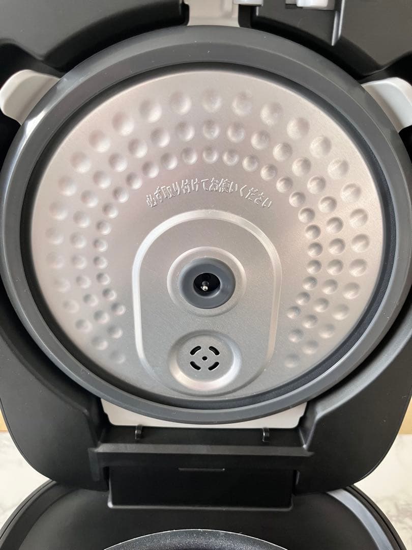 【美品】YAMAZEN山善　炊飯器5.5合IH YJN-E101 Bブラック