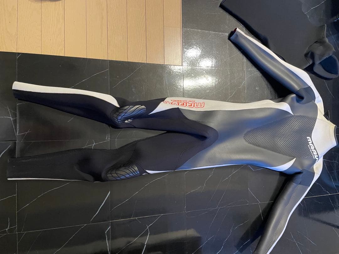 MARUY ウエットスーツ ブラック/グレー