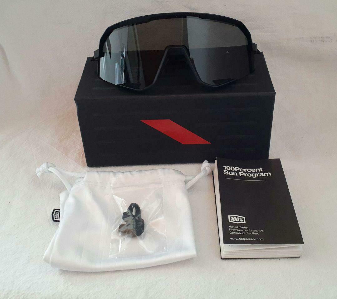 100% Slendale マットブラック ワンハンドレッド サングラス