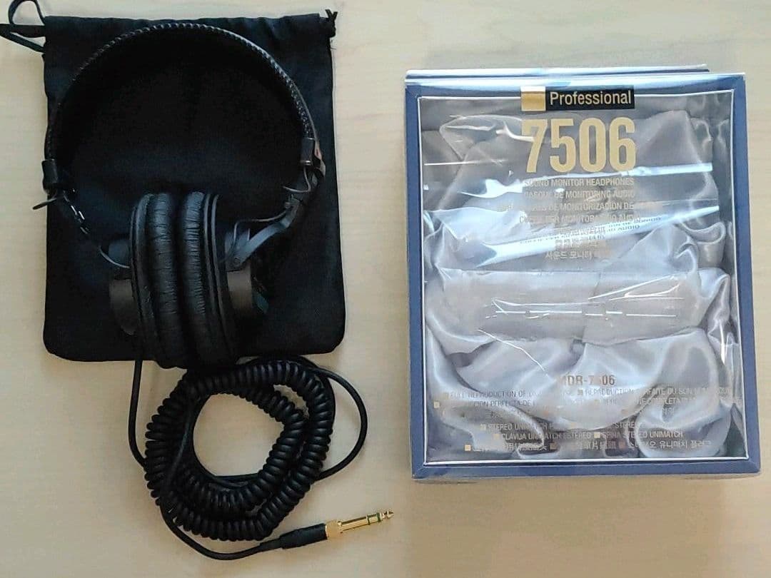 【美品】Sony MDR-7506