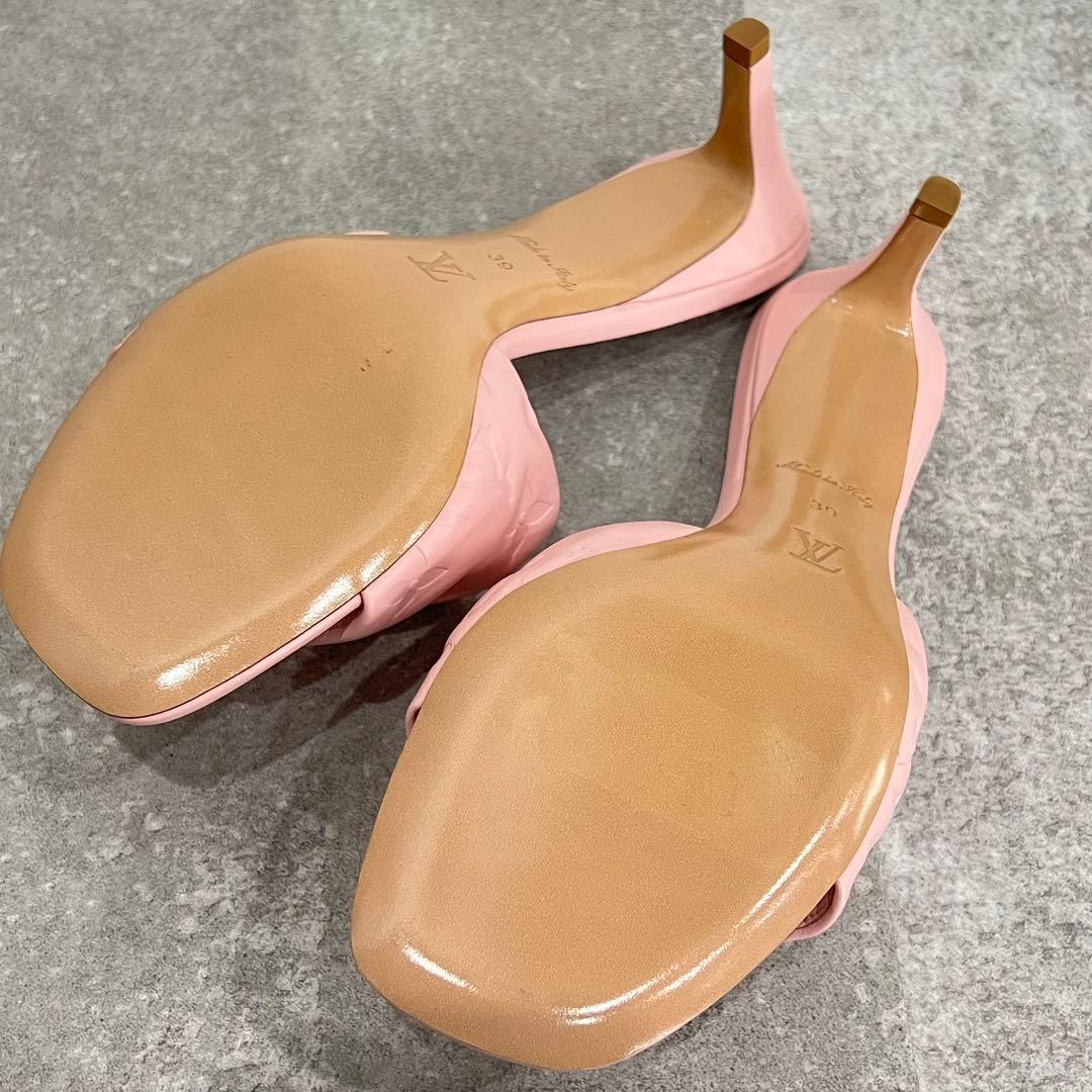 未使用 LOUIS VUITTON リバイバルライン エンボスサンダル ミュール