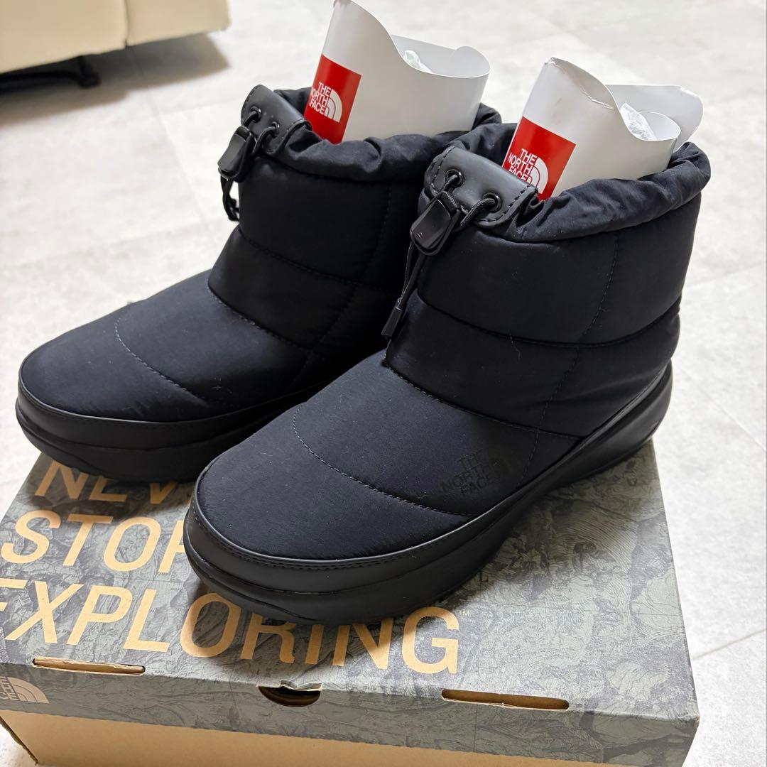 極美品ノースW Nuptse Bootie WP VII Short 黒24cm