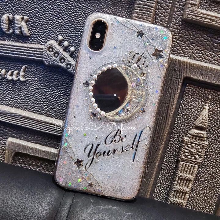 名入れ♡ミラー✨キラキラ クラウンティアラパール♡ イニシャル iPhone 紫