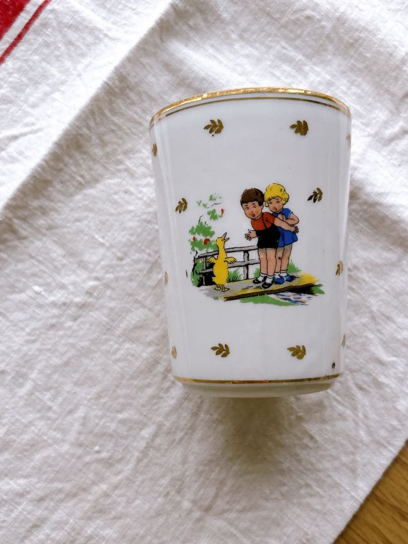 フランスアンティーク　Limoges enfants・カップ