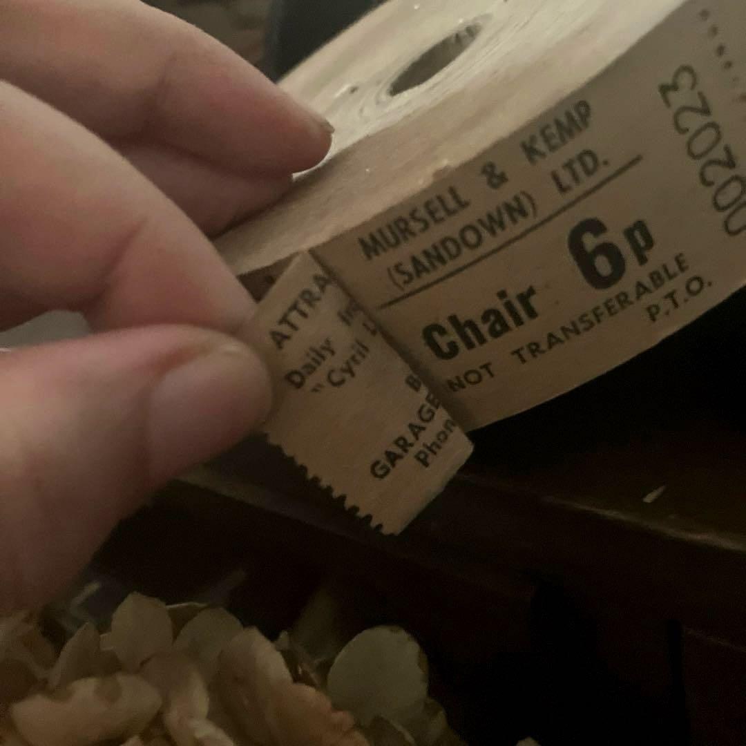 超レア　イギリスヴィンテージチケットロール１本　くすみブラウン　ベージュ