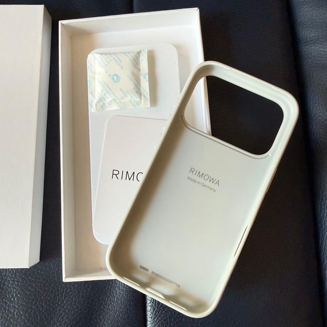 【正規品】RIMOWA iPhone 17pro アルミニウムケース
