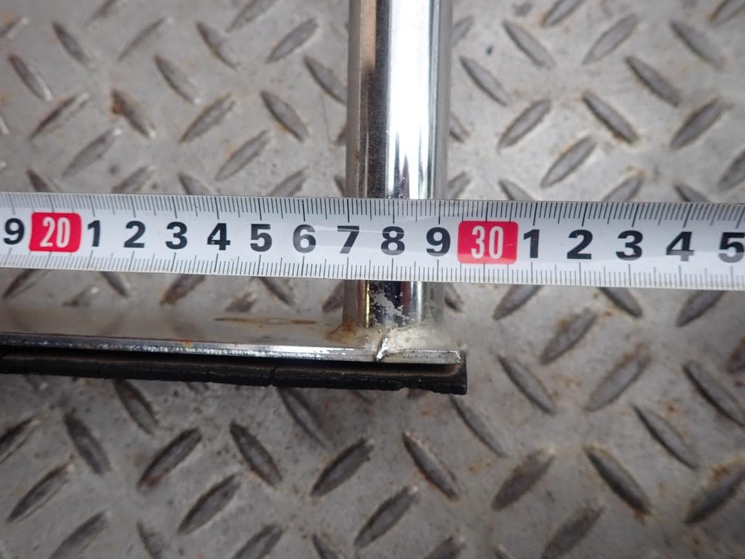 18　イスズ　840フォワード　はしご　左右セット　キャビンラダー　メッキ