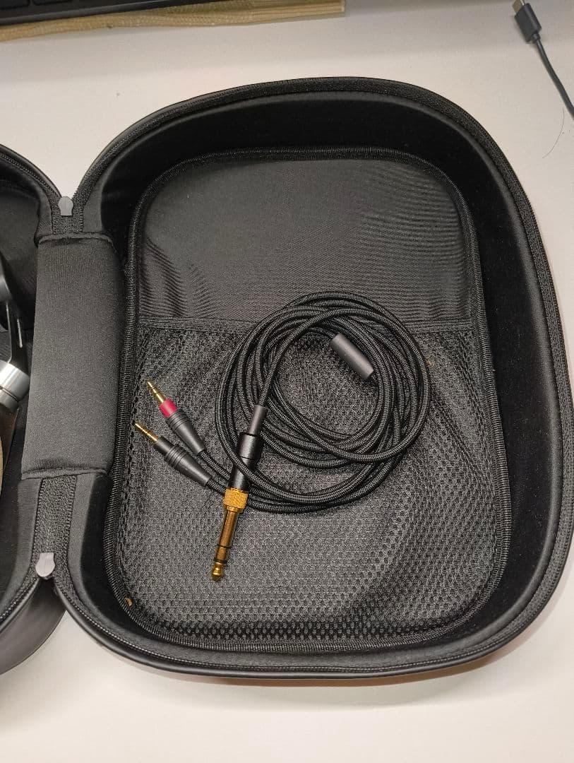 【美品】TAGO STUDIO T3-01 バランスケーブル付き