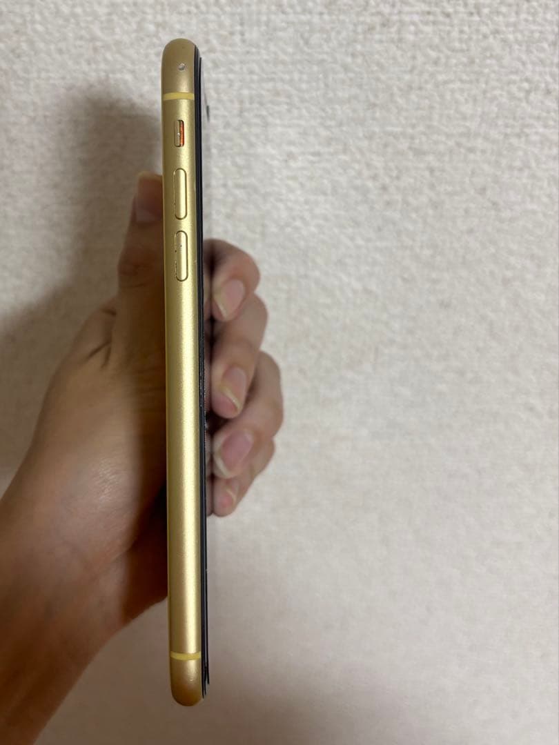 iPhone XR イエロー 64GB