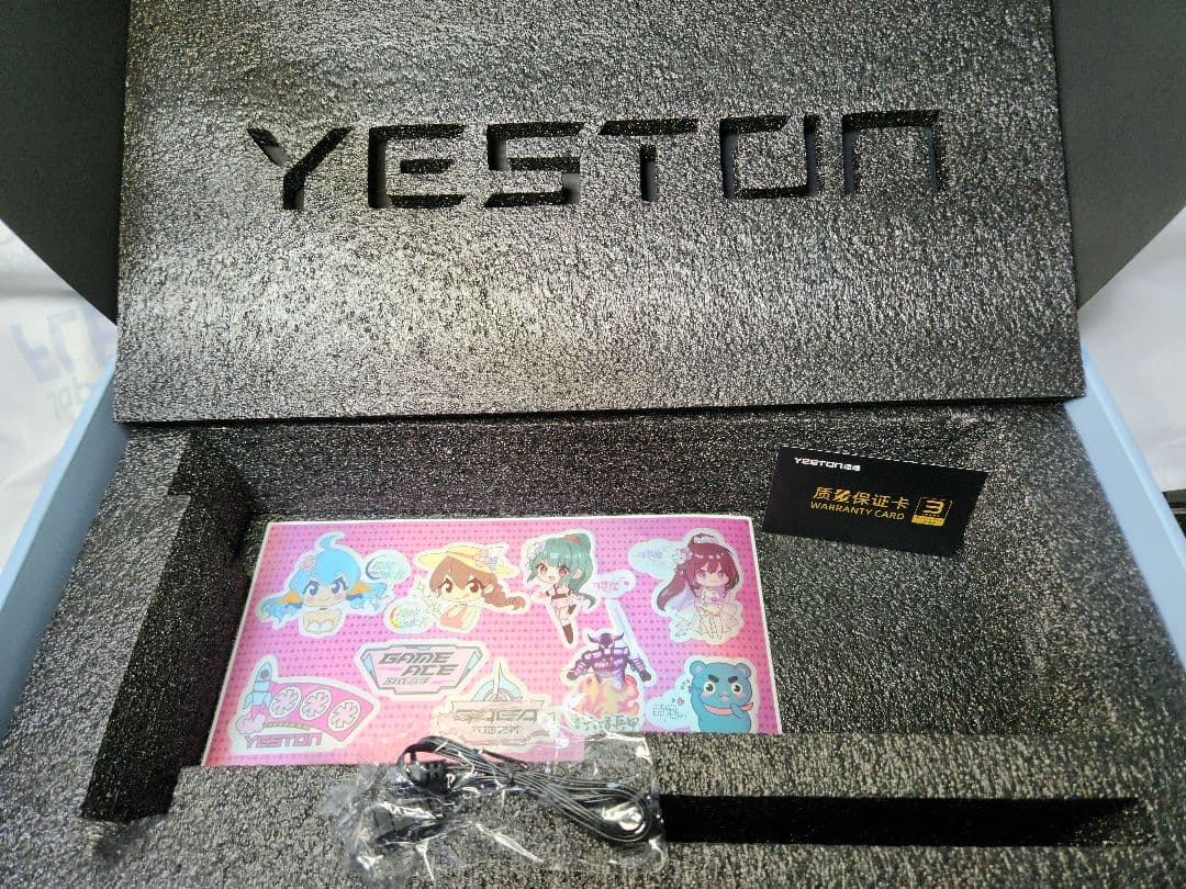 【りあ】Yeston Sakura RADEON RX 9070 16GB