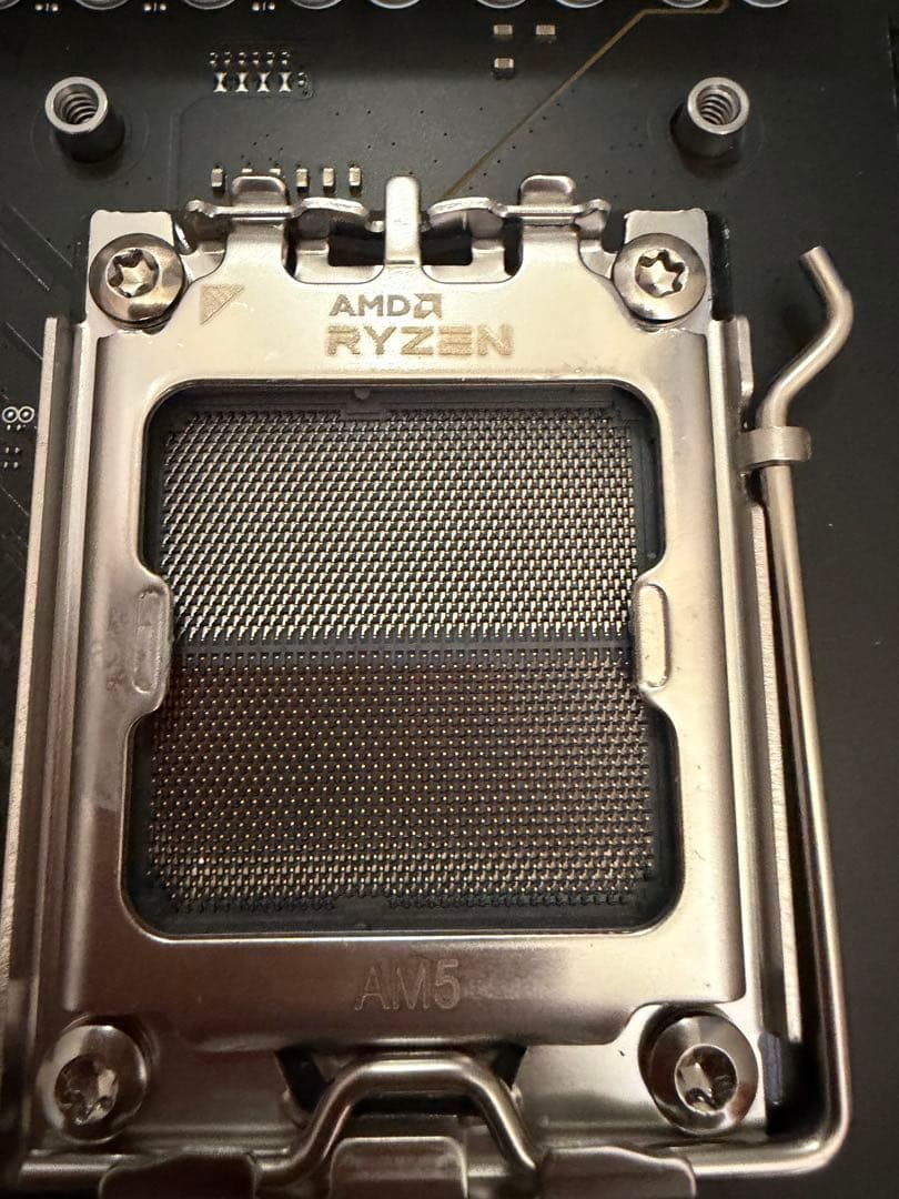 MSI B650M GAMING PLUS WIFI マザーボード