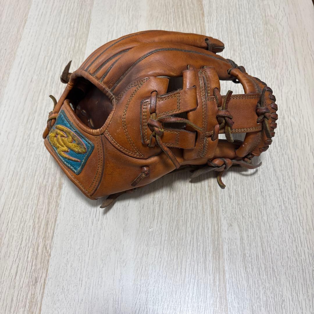 ドナイヤ硬式野球グローブ