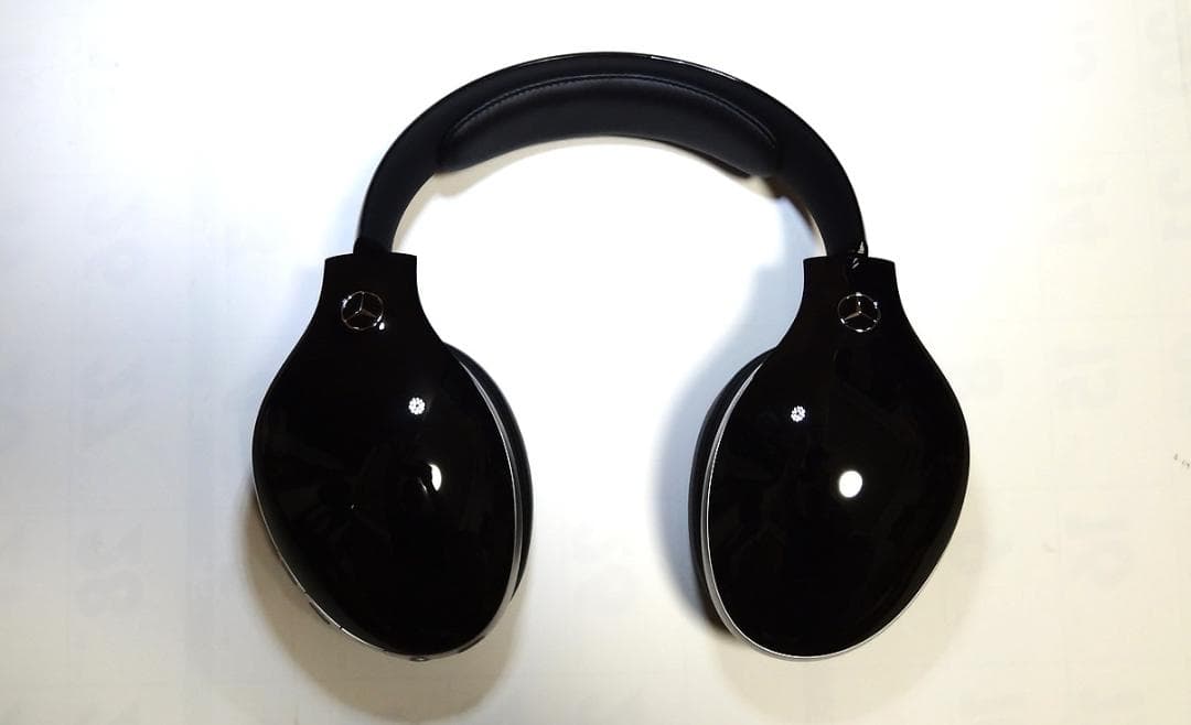 【完動・美品】メルセデス・ベンツ ワイヤレスヘッドホン A2235850100