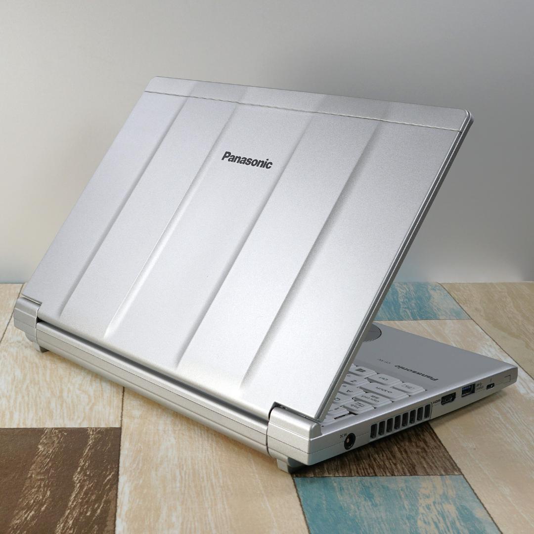 極美品のバリ速モバイル✨超高速新品ＳＳＤ５００ＧＢ＆１６ＧＢメモリ搭載✨日本製✨