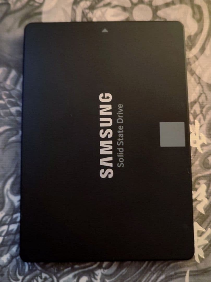 美品 Samsung 860 EVO 1TB SSD ストレージ