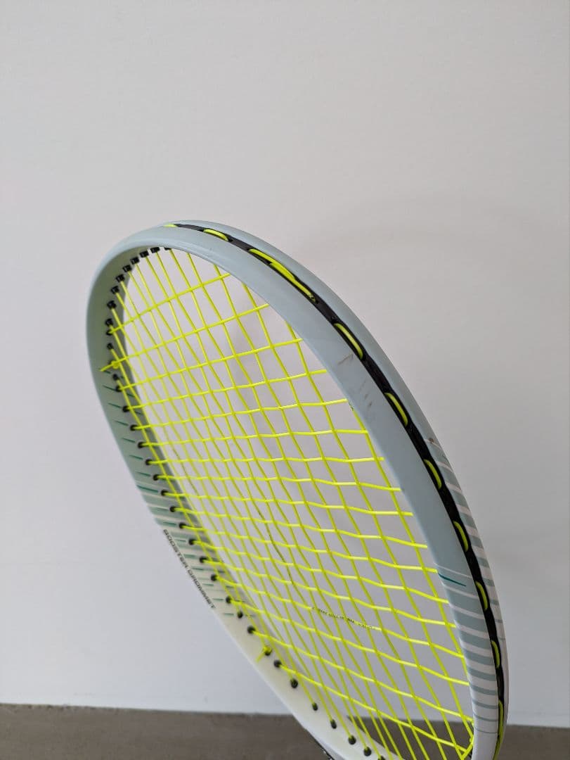 ミズノＤフォースV10