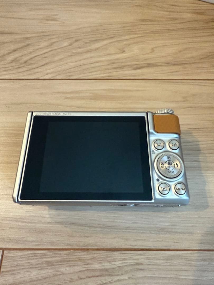 Canon SX740 HS シルバー