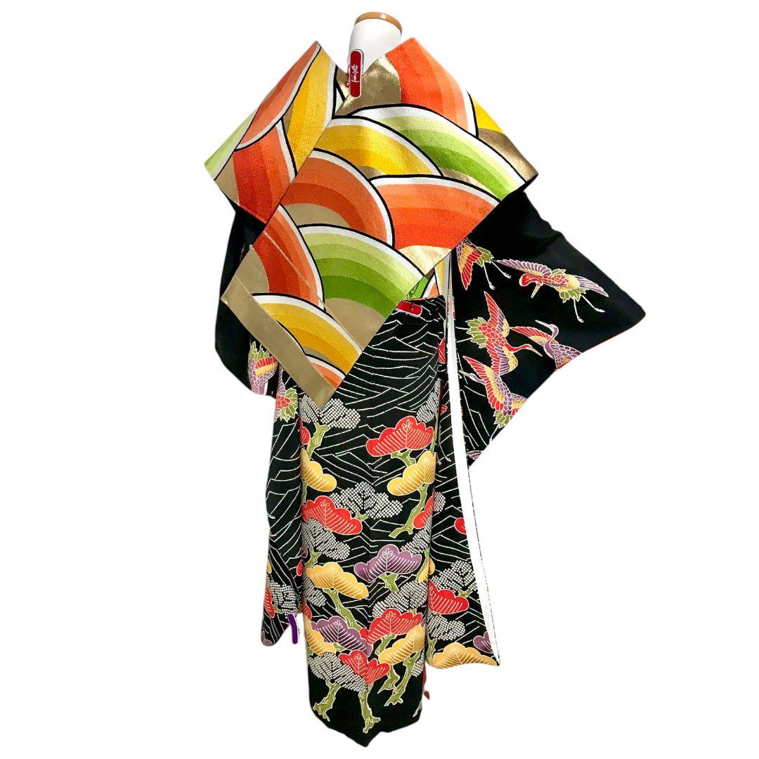 【振袖セット】松に鶴模様　黒地　6点セット　正絹　成人式　美品　アンティーク