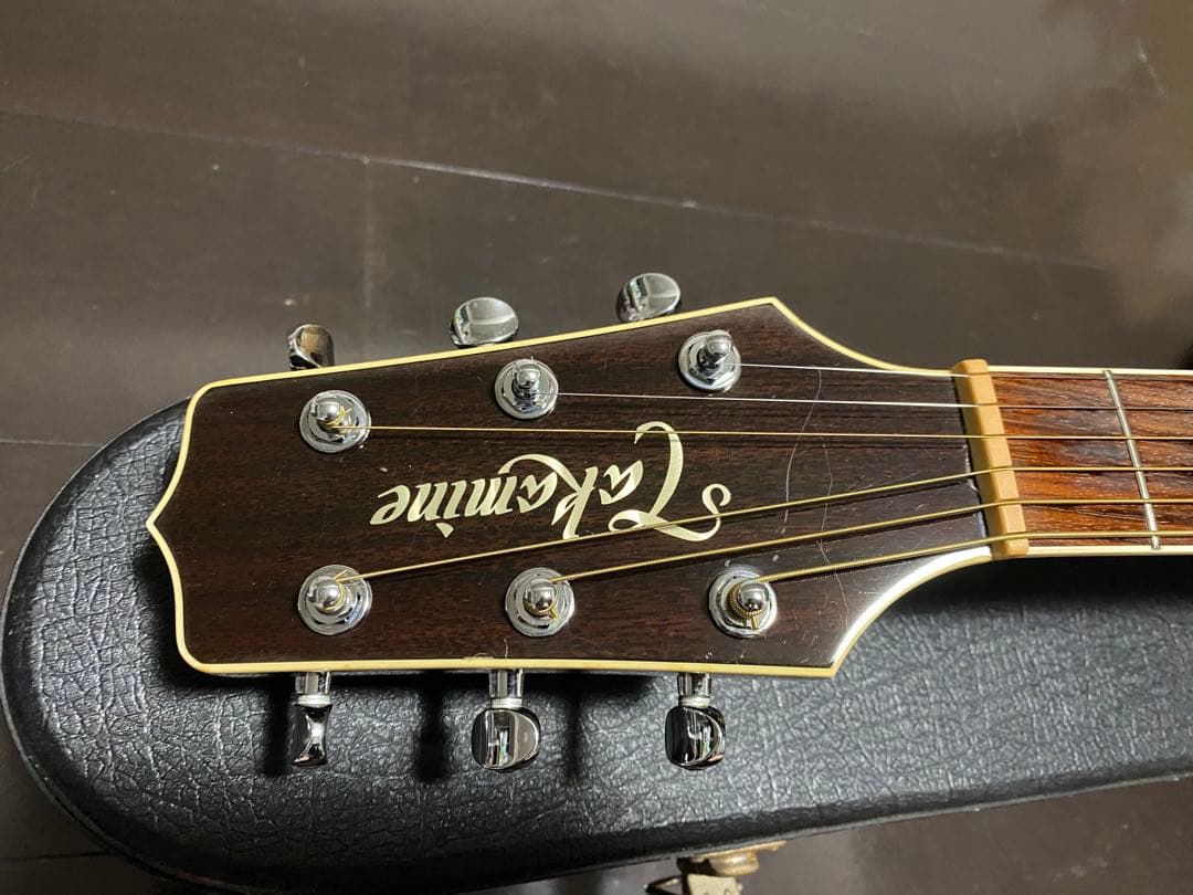 アコースティックギター　takamine