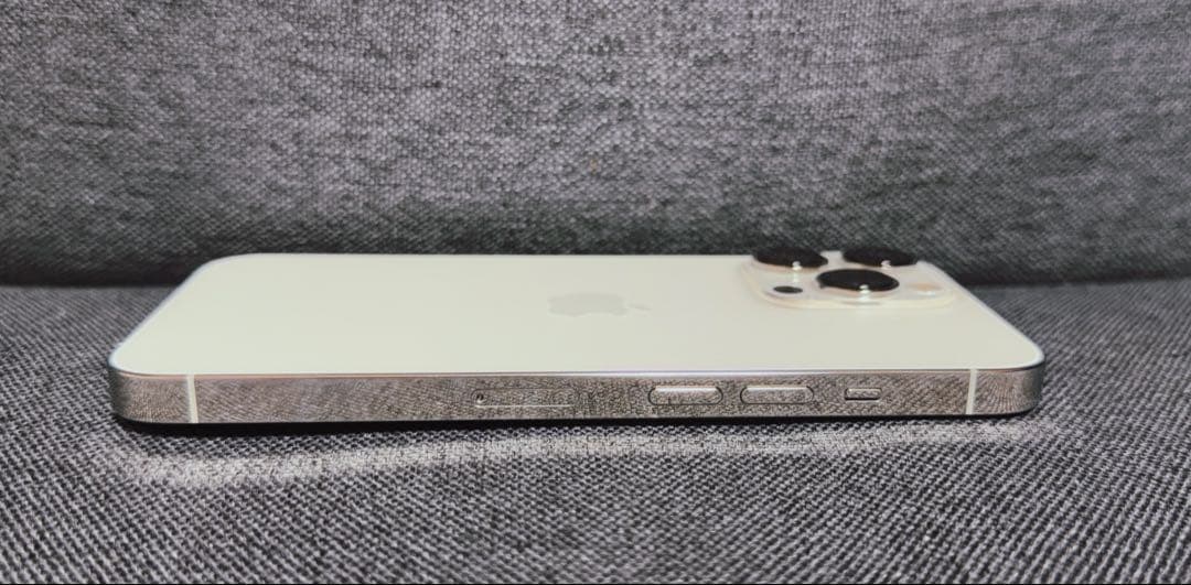 ★iPhone13Pro☆256GB☆シルバー☆バッテリー容量77%★