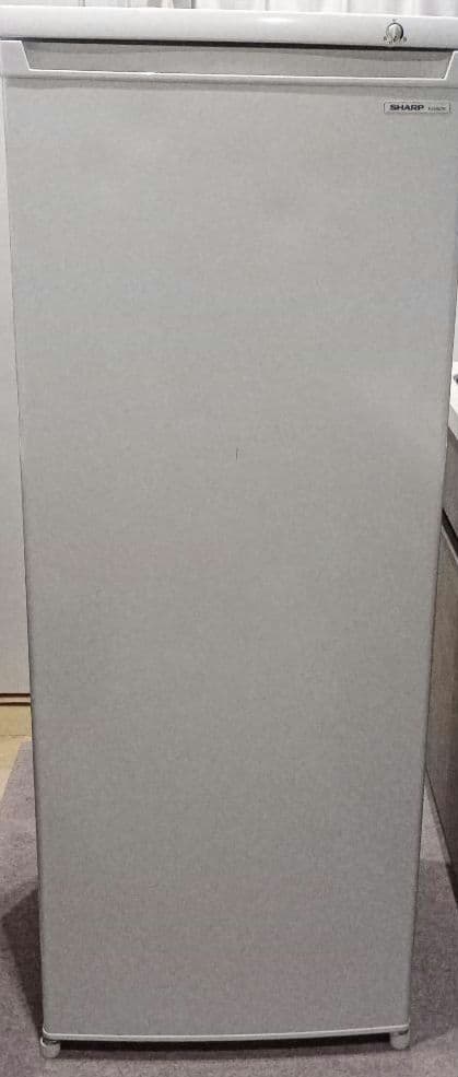 シャープ　SHARP FJ-HS17X 冷凍庫　6段式　ホワイト　送料込