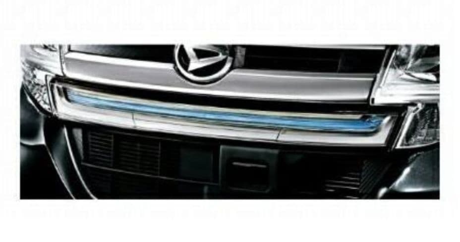 フロントグリル イルミネーショングリル タントカスタム LA600 LA610