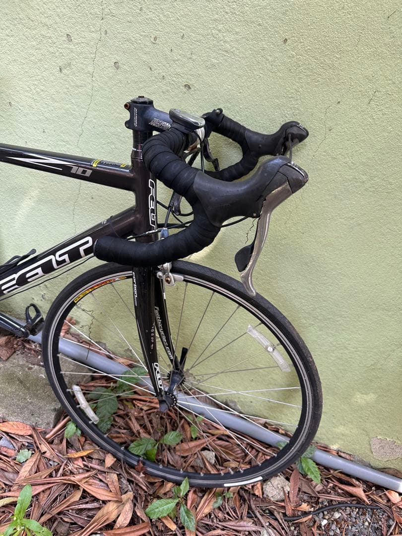 ロードバイクFELT