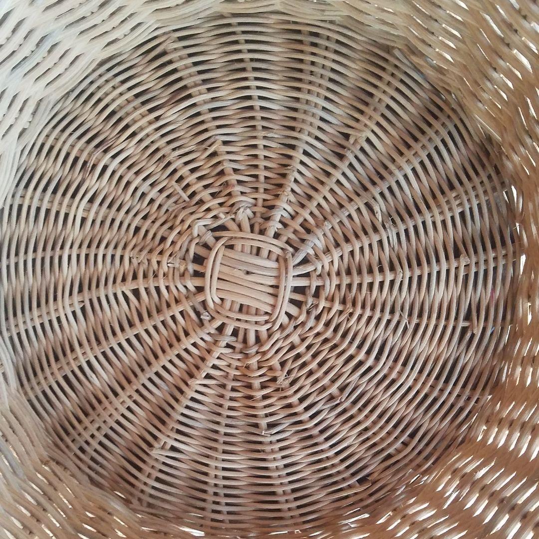 丸型藤製バスケット　かご　籠　カゴ　観葉植物　インテリア　アジアン　エスニック