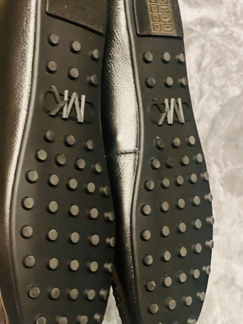 新品未使用　MICHAEL KORS ブラック モカシン