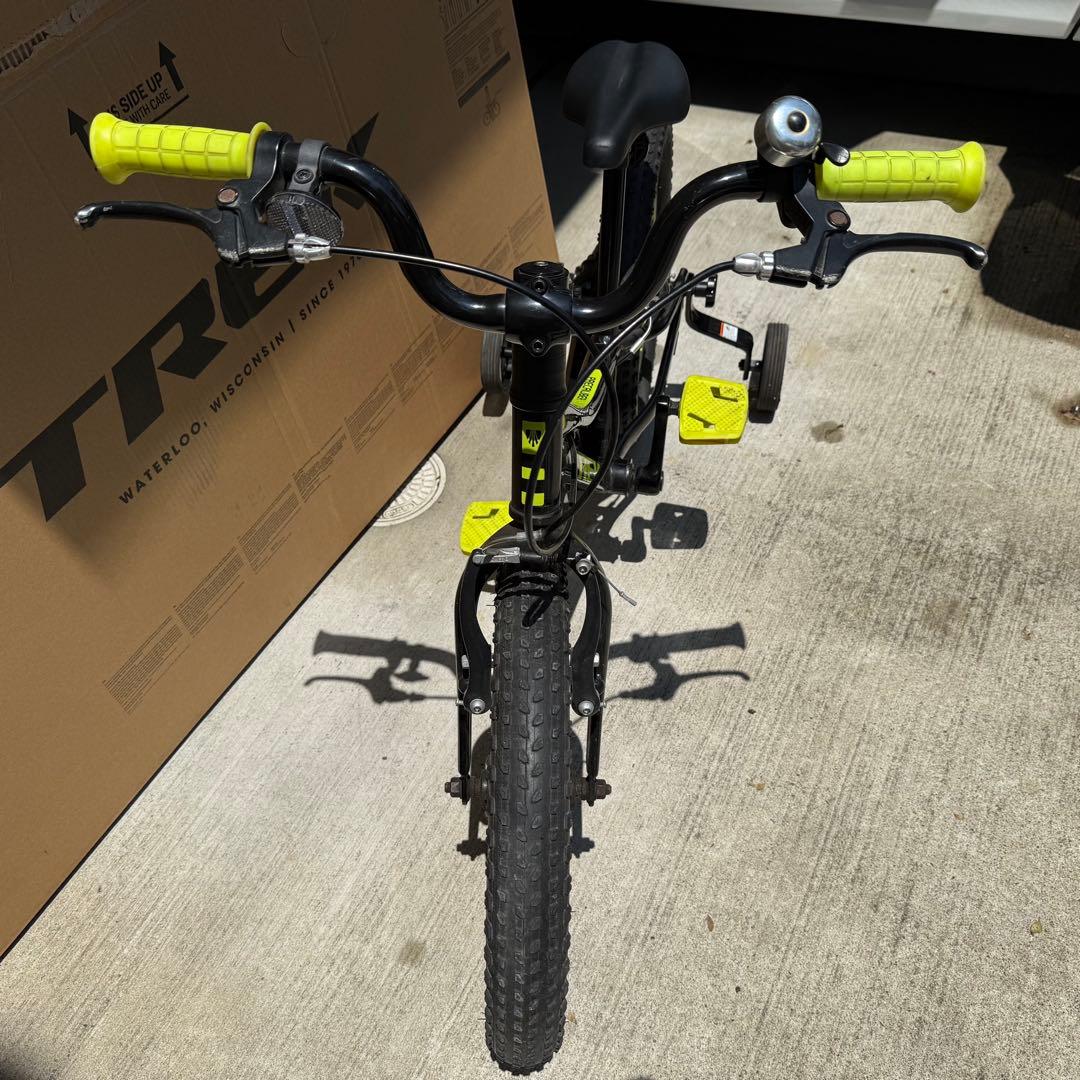 TREK キッズバイク　Precaliber プレキャリバー16インチ