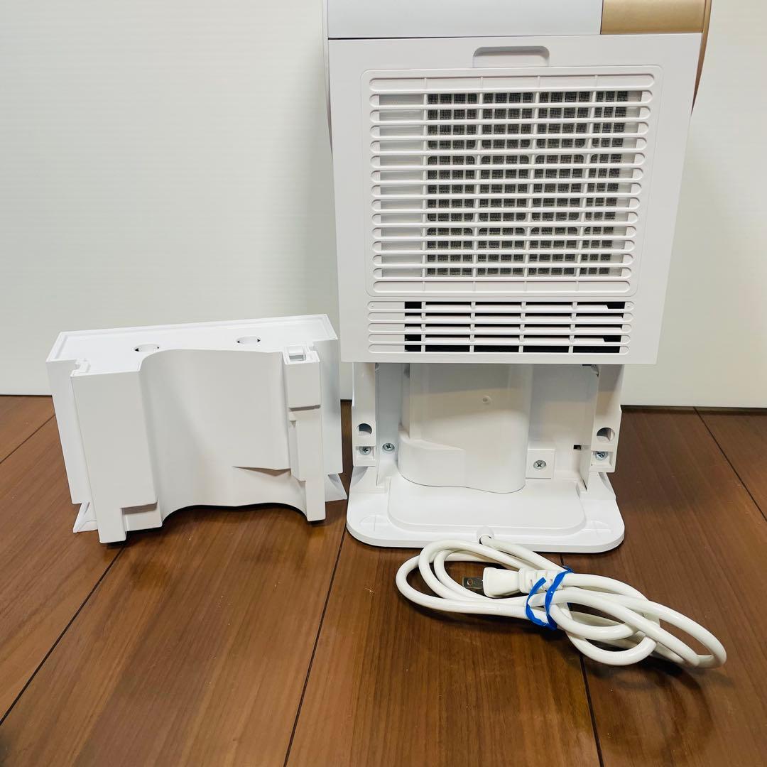 2023年製　超美品　山善　YEC-RD03 ポータブル　コンパクトクーラー