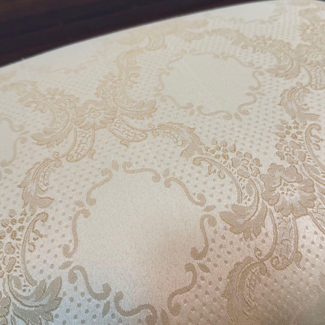 H112K62m クロシオ フランシスカ 猫脚 スツール