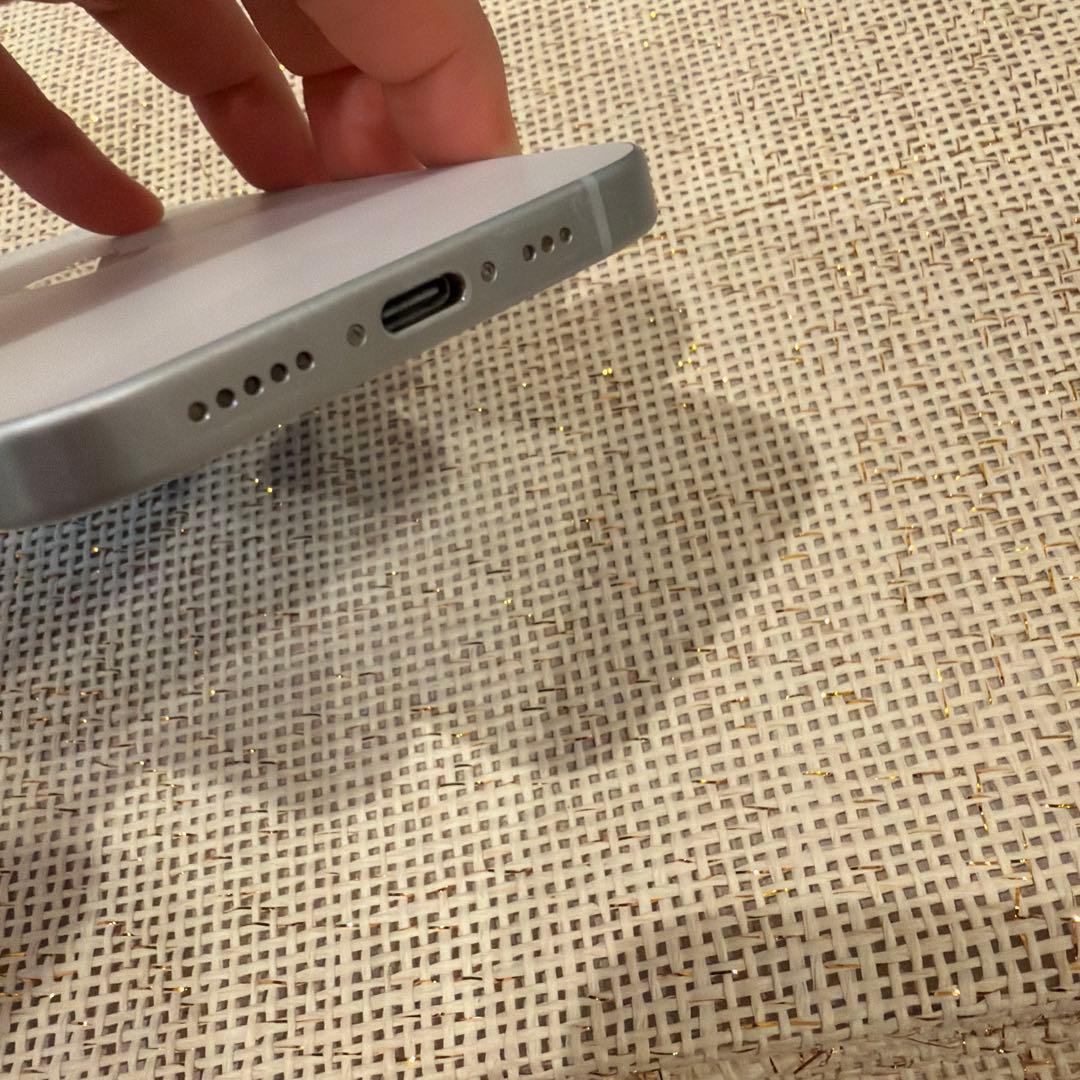 iPhone15 128GB ブルー