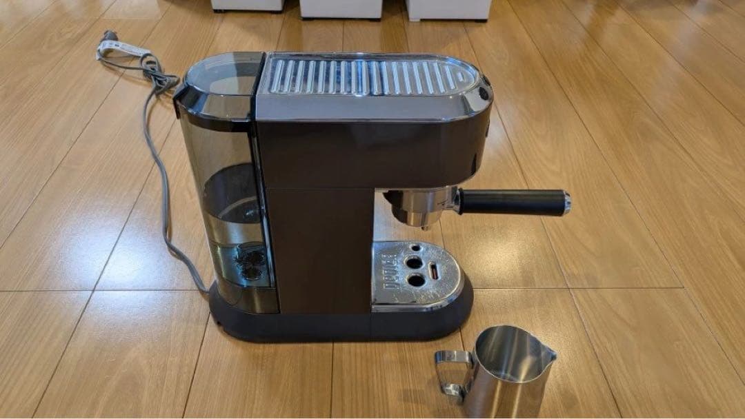 De'Longhi エスプレッソメーカー デディカ アルテ EC885J-GY