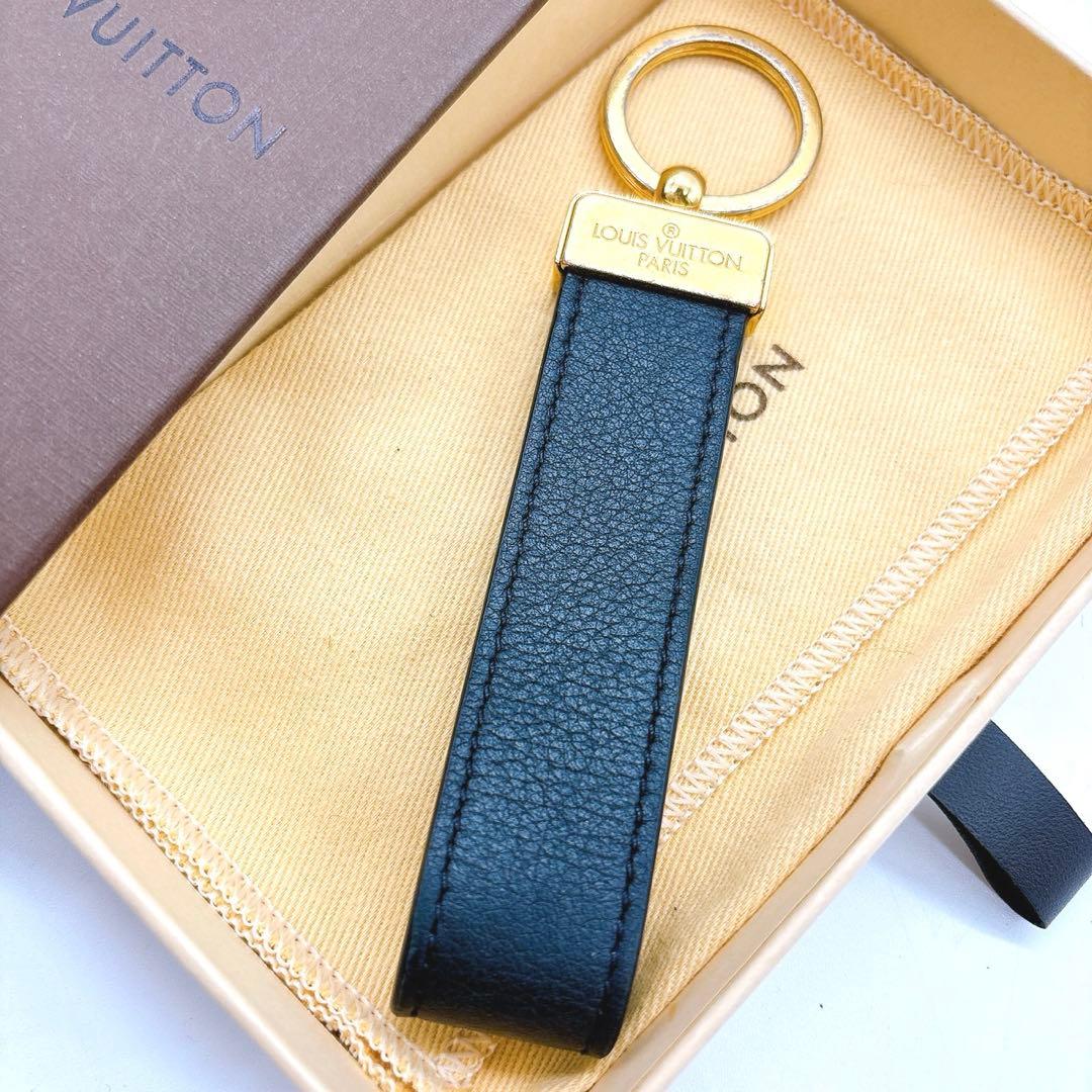 LOUIS VUITTON ポルト クレ・ドラゴンヌ クルーザー フラワー