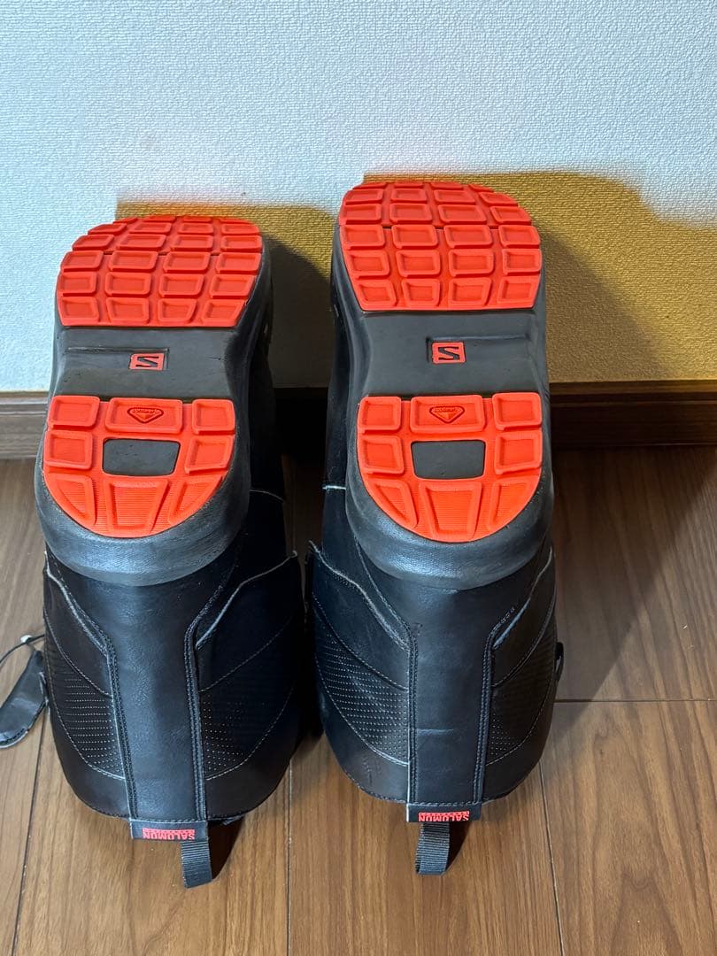 Salomon サロモンスノーボードブーツ ブラック/レッド