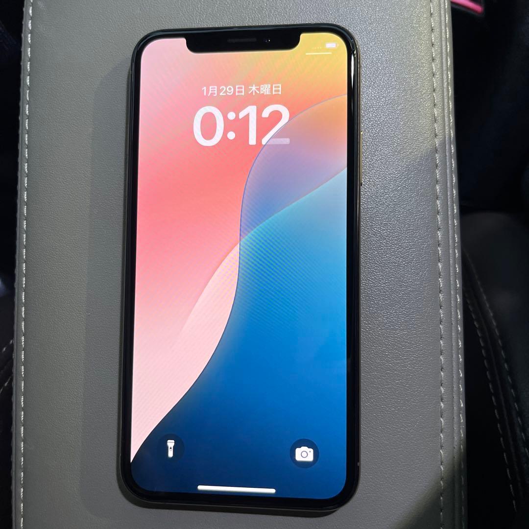 猫*様 【美品】iPhone XS 64GB ゴールド　SIMフリー
