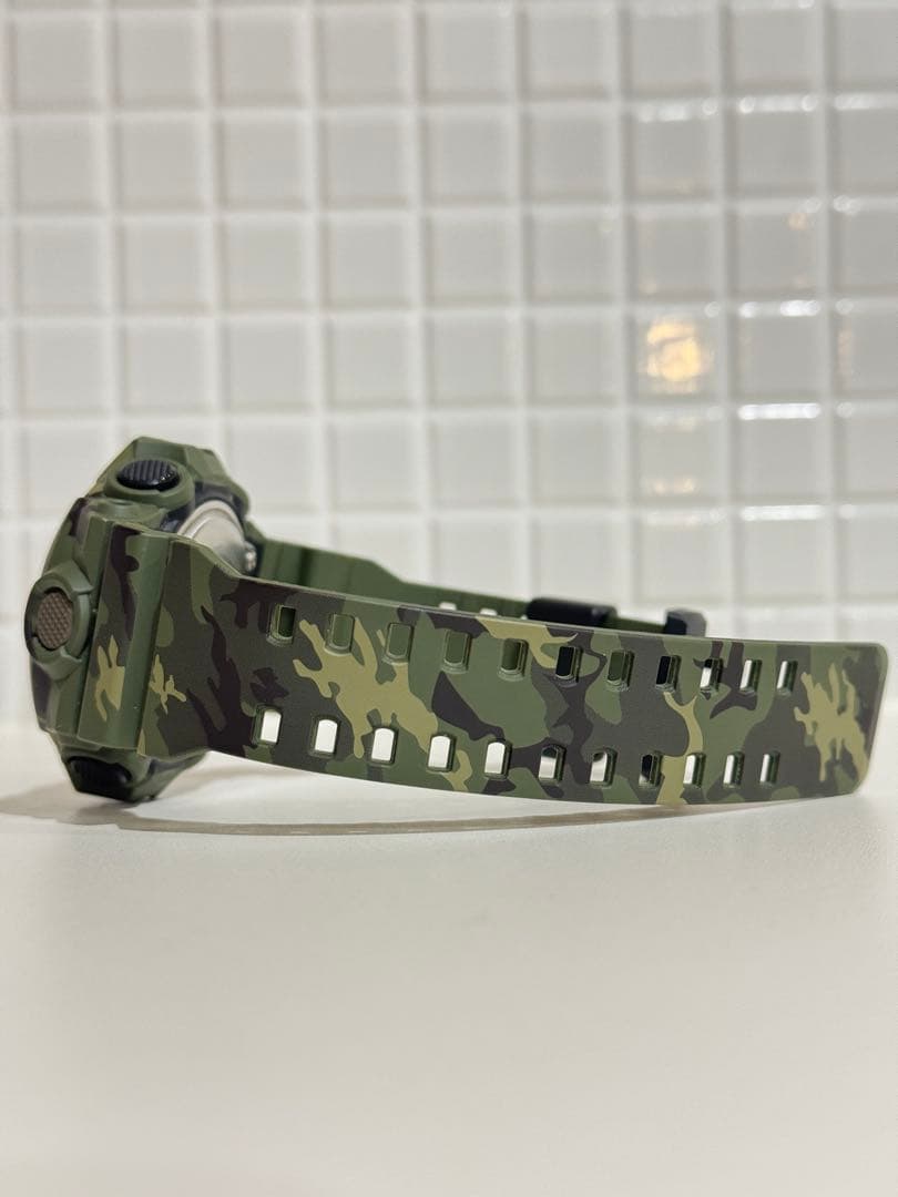 【美品】人気 カシオ G-SHOCK GA-700CM-3AJF カモフラージュ